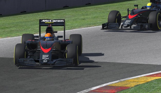 MP4-30 entry stability